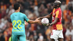 galatasaray-villarreale-maglup-oldu-tepkiler-esliginde-gelen-yenilgi-d995dcd4